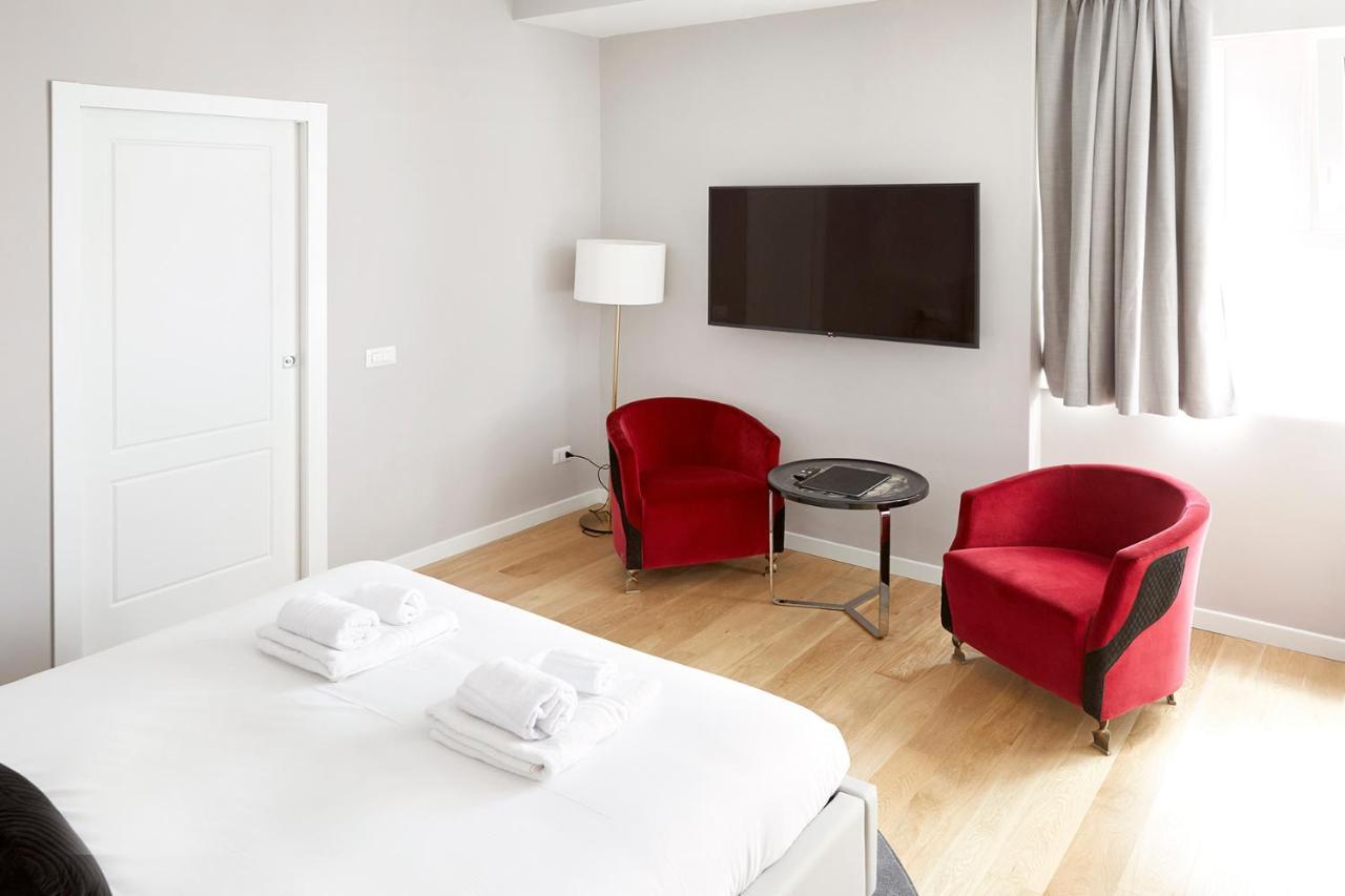 Prestige Boutique Aparthotel -Piazza Duomo Милано Екстериор снимка